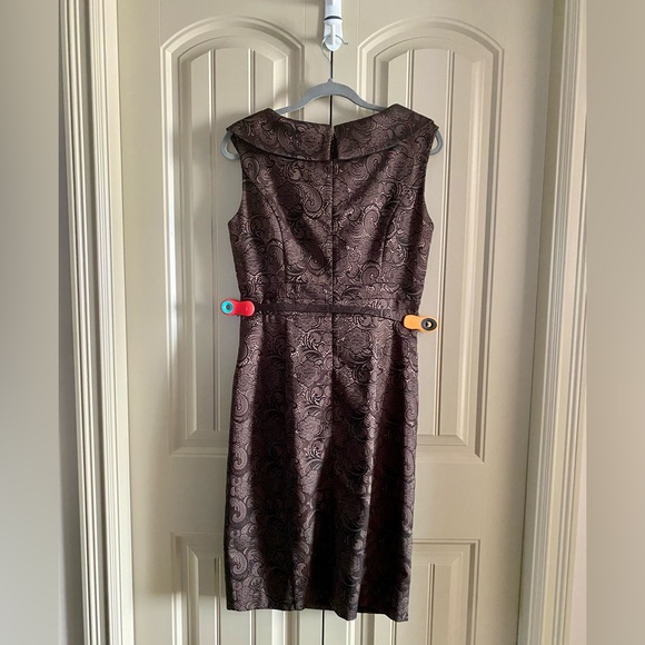Le Chateau Jacquard Bronze Black Tailored Cocktail Dress - Picture 4 of 12